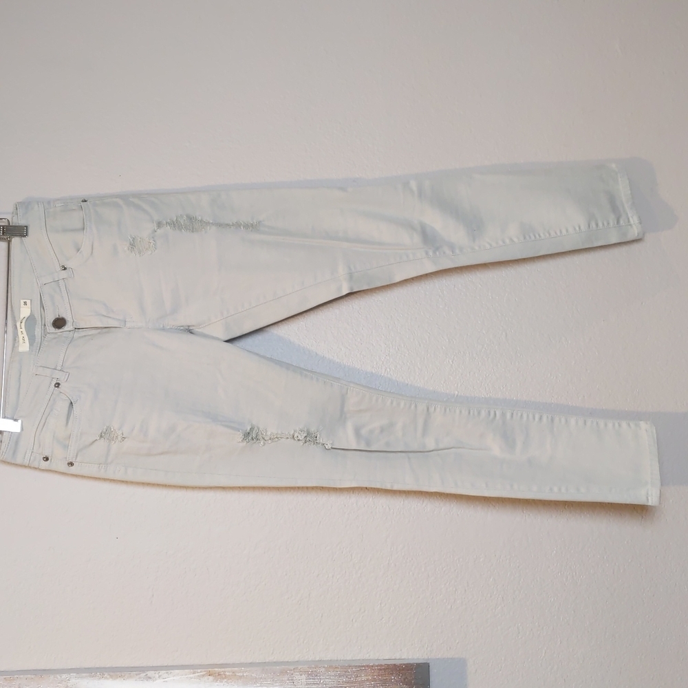 Life in Progress Distressed Pants
